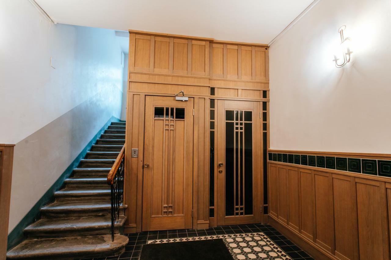 Central Comfort At Hanzas Residence, Stay Near Cafes, Bars, Museums & Esplanade Рига Екстериор снимка